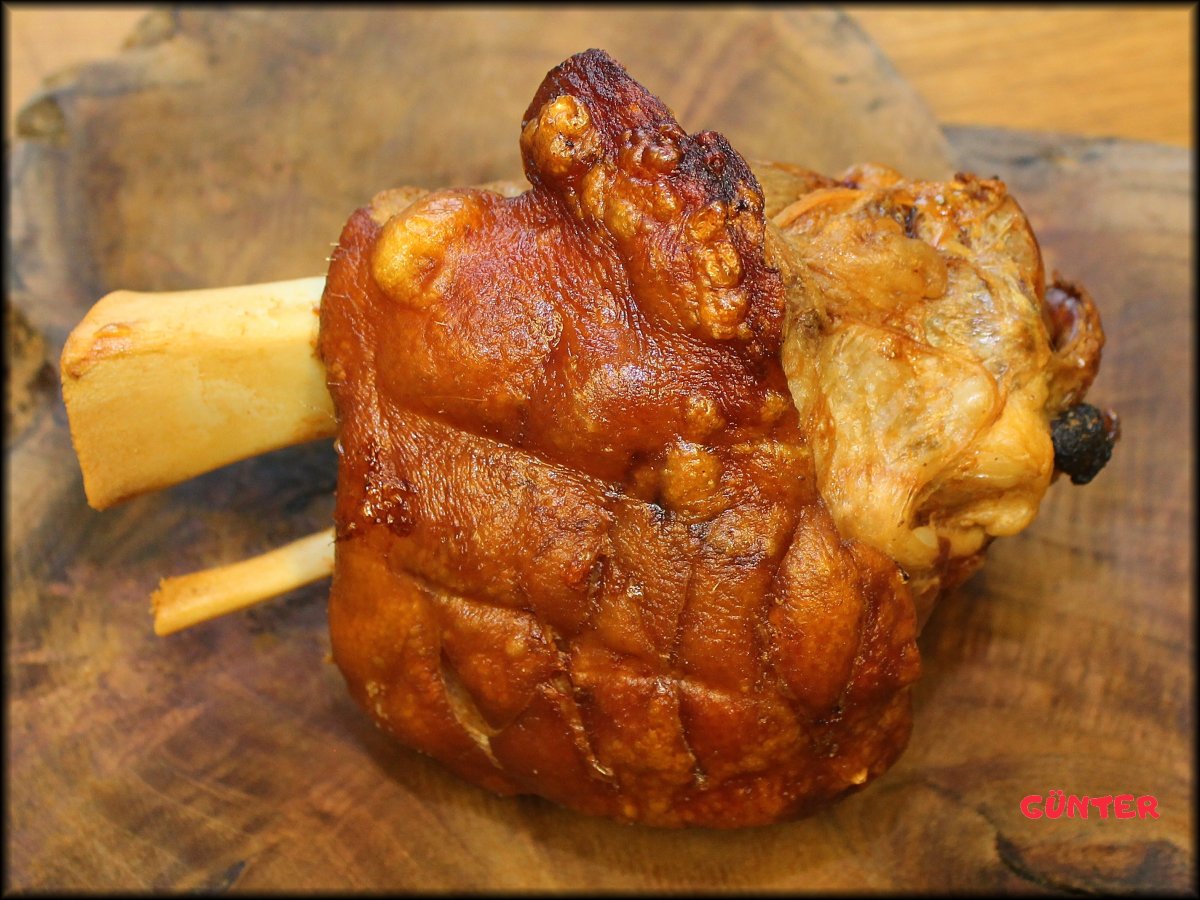 Schweinshaxe_.jpg