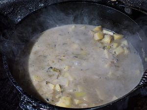 170221_Kartoffelsuppe_Dutch_Oven_16