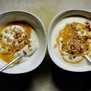 Joghurt, Mango & Crumble