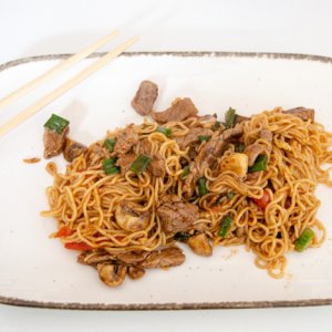 190503_Beef_Chow_Mein_11.jpg