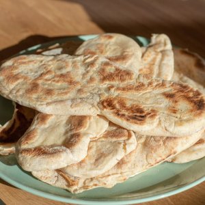 210616_Greek_Naan_Chicken_12.jpg