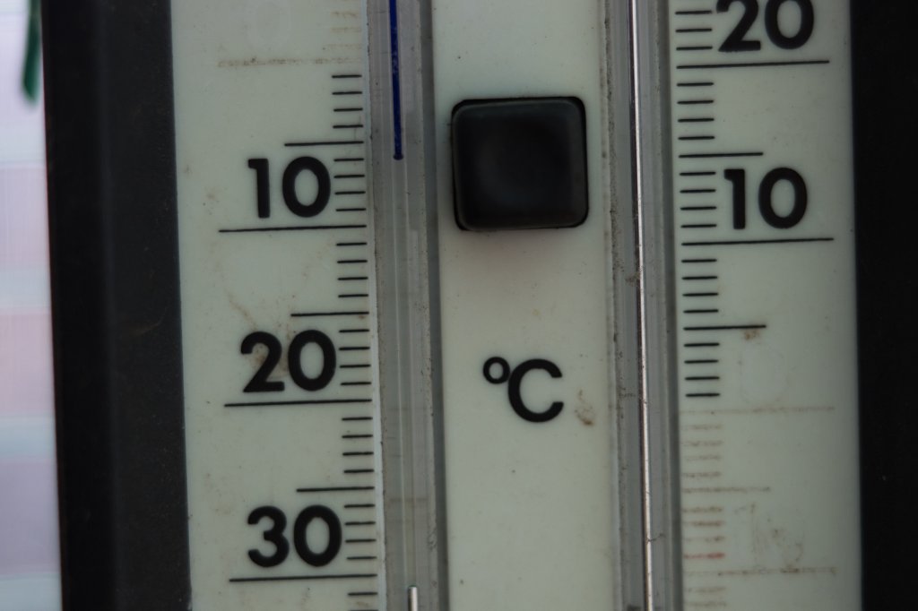 2018_03_30_thermometer Im Zelt