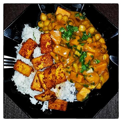 Indisches Süßkartoffel-Kichererbsen-Curry (vegan)