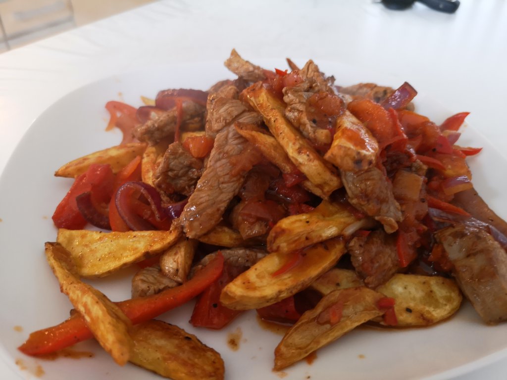 Lomo Saltado