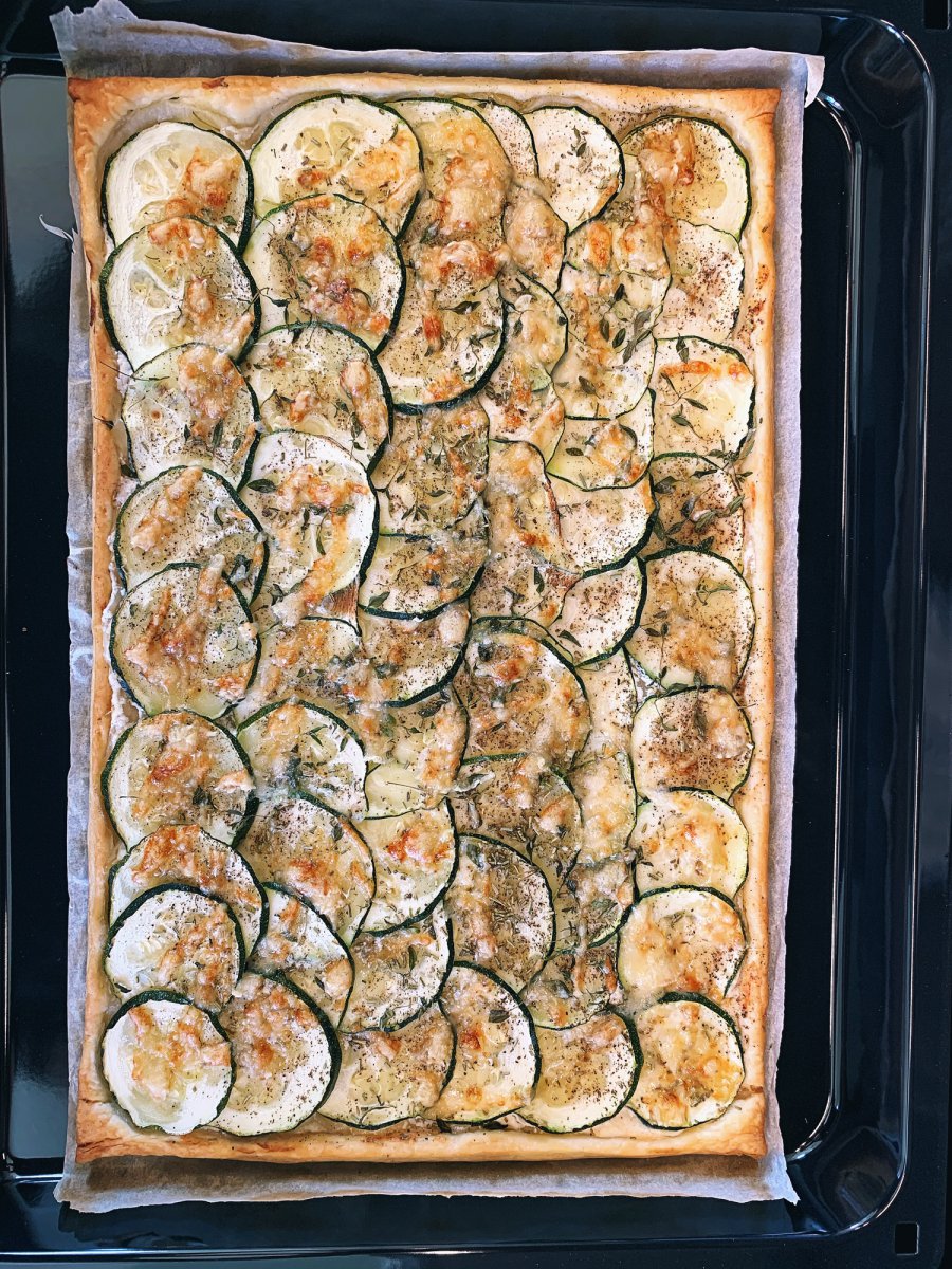 Zucchini Ziegenkäse Blätterteig Tarte